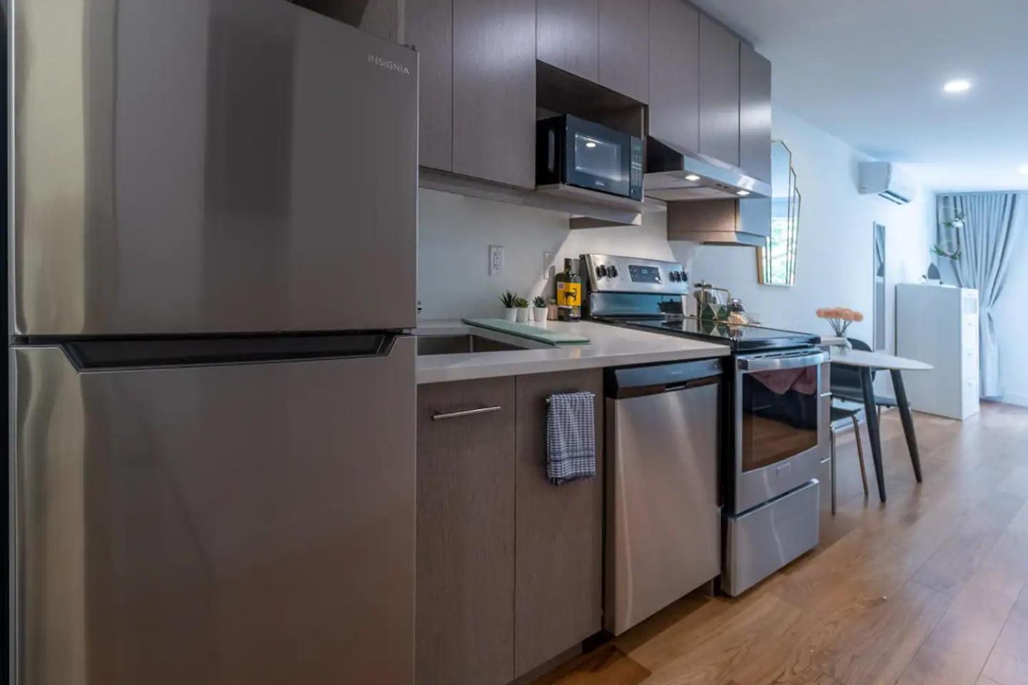 Rozenhaus Montreal Hotel Luaran gambar